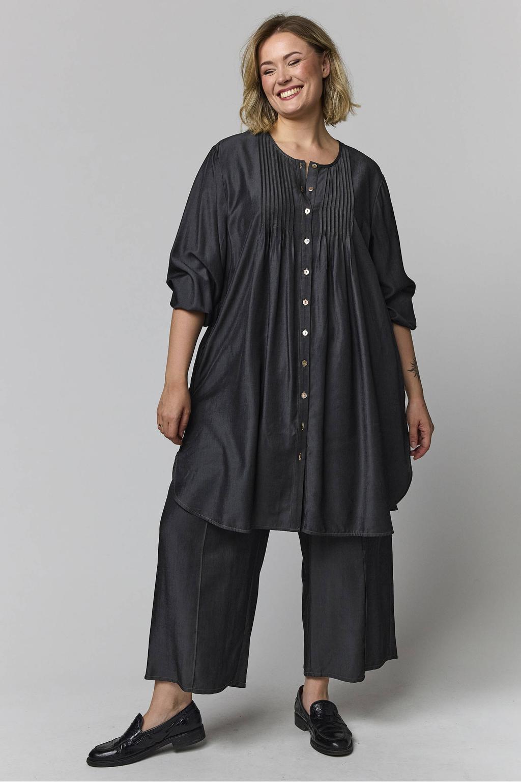 Zwarte dames Gozzip tuniek Plus Size van viscose met effen, lange mouwen en knoopsluiting