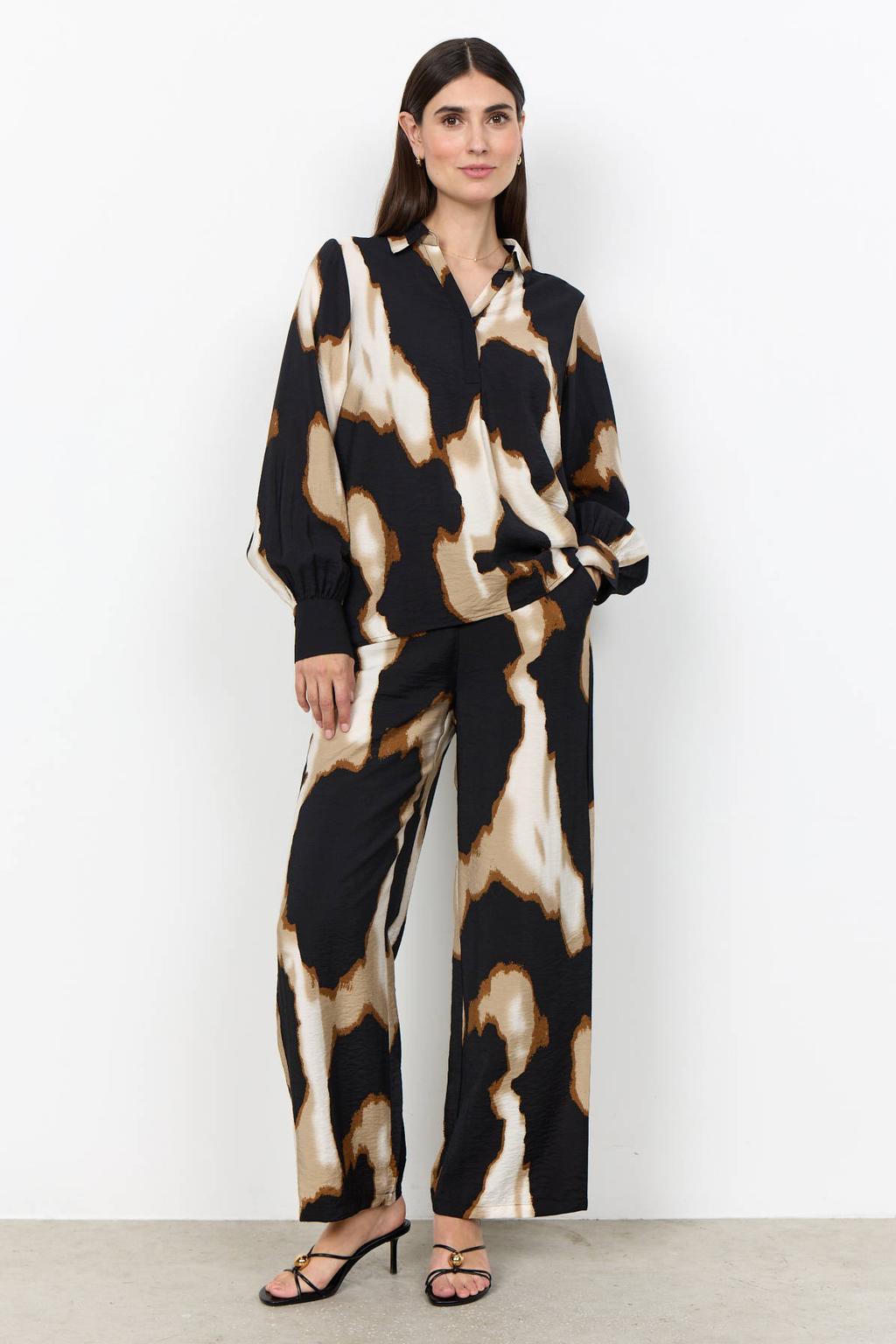 Zwart, bruin en ecru dames Soyaconcept viscose blouse met lange mouwen, klassieke kraag en knoopsluiting