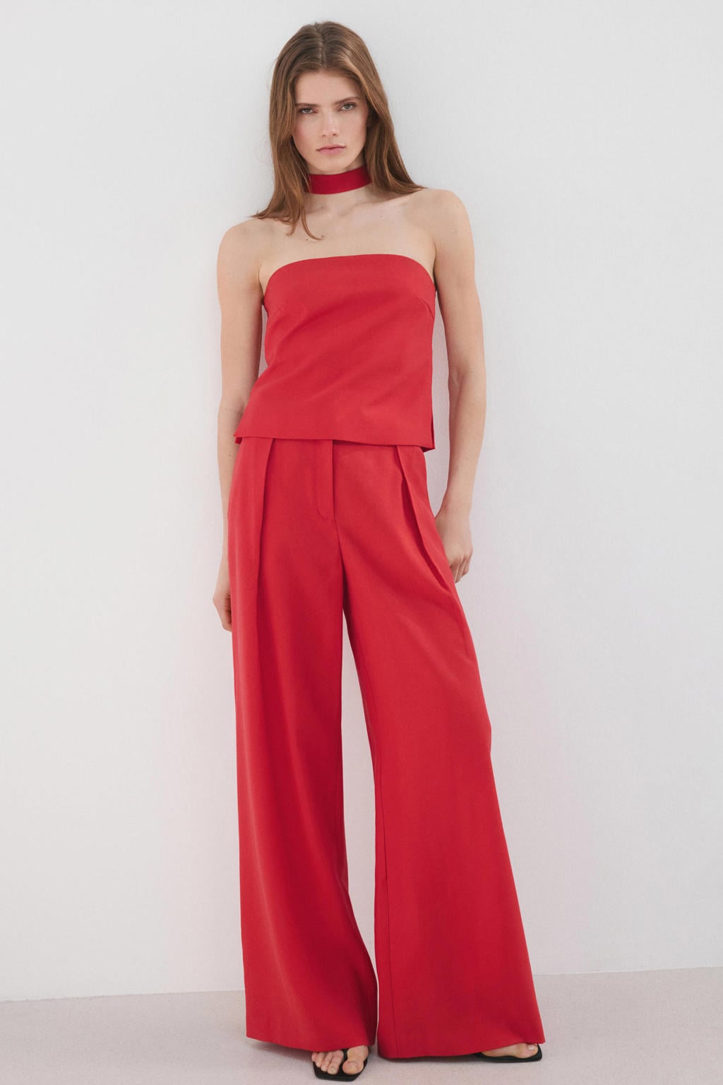 Rode dames Mango strapless top van lyocell met effen en choker hals