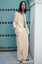 thumbnail: Mango wide leg regular waist broek lichtgeel