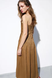 thumbnail: Mango zomerjurk camel