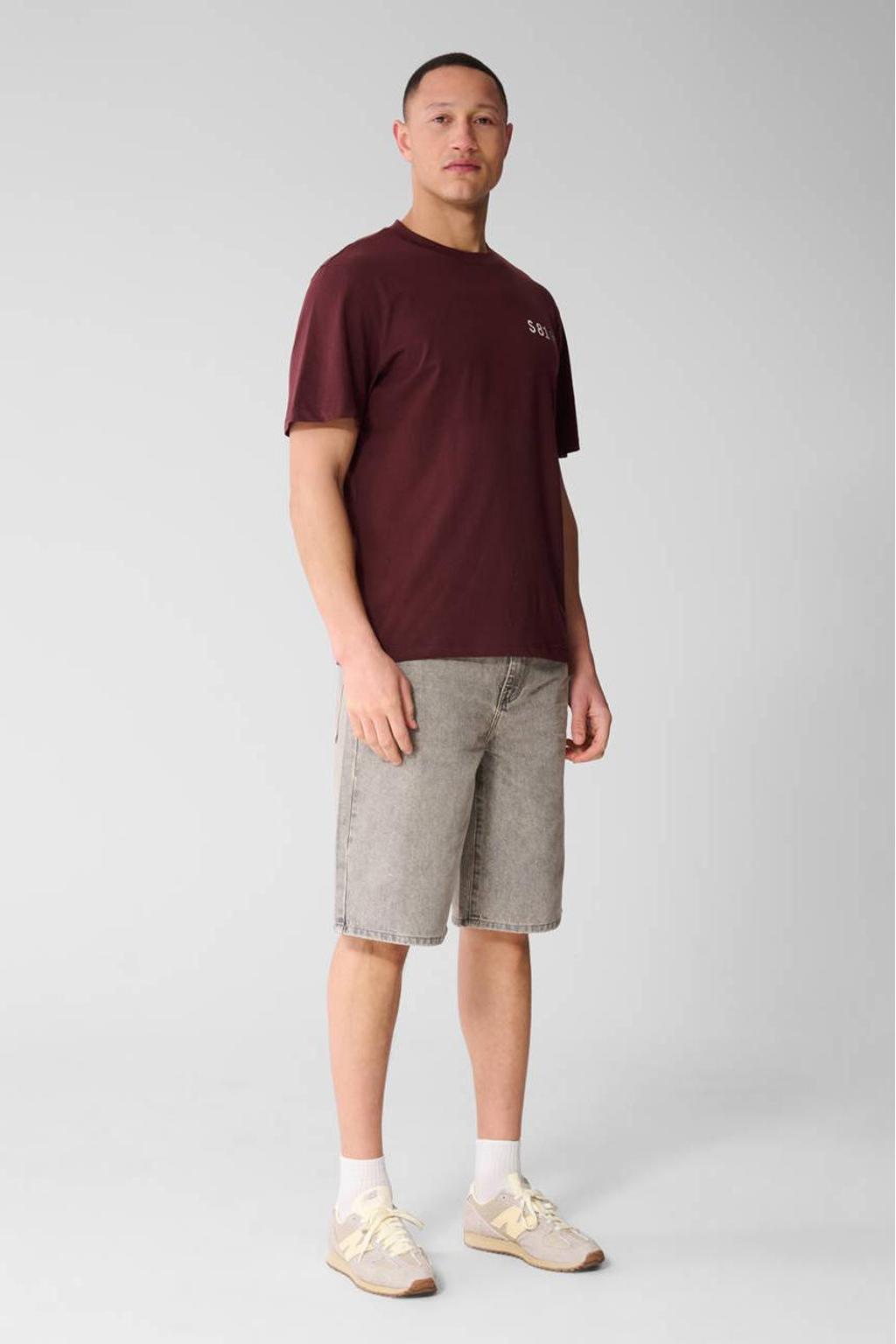 Donkerrode heren Shoeby regular T-shirt van katoen met printopdruk, korte mouwen en ronde hals