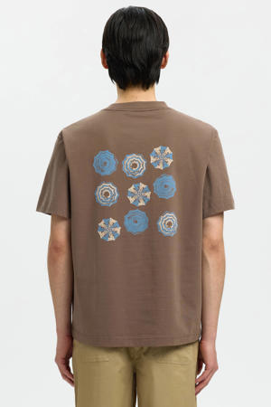 regular T-shirt met backprint bruin