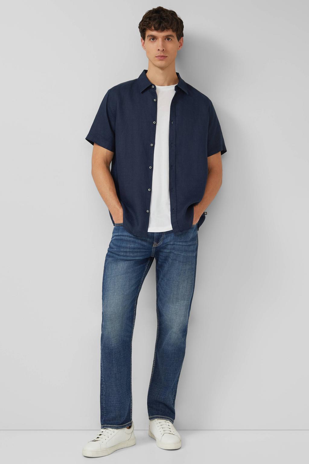 Donkerblauwe heren s.Oliver regular casual overhemd van linnen met effen, korte mouwen, klassieke kraag en knoopsluiting