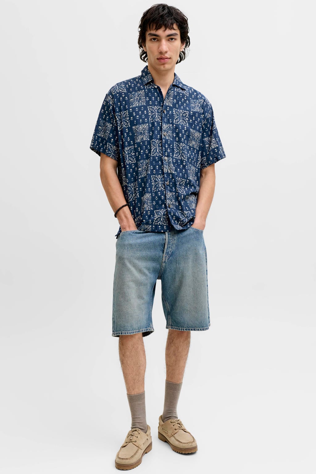 Donkerblauwe heren JACK & JONES PREMIUM relaxed casual overhemd van katoen met korte mouwen, klassieke kraag en knoopsluiting