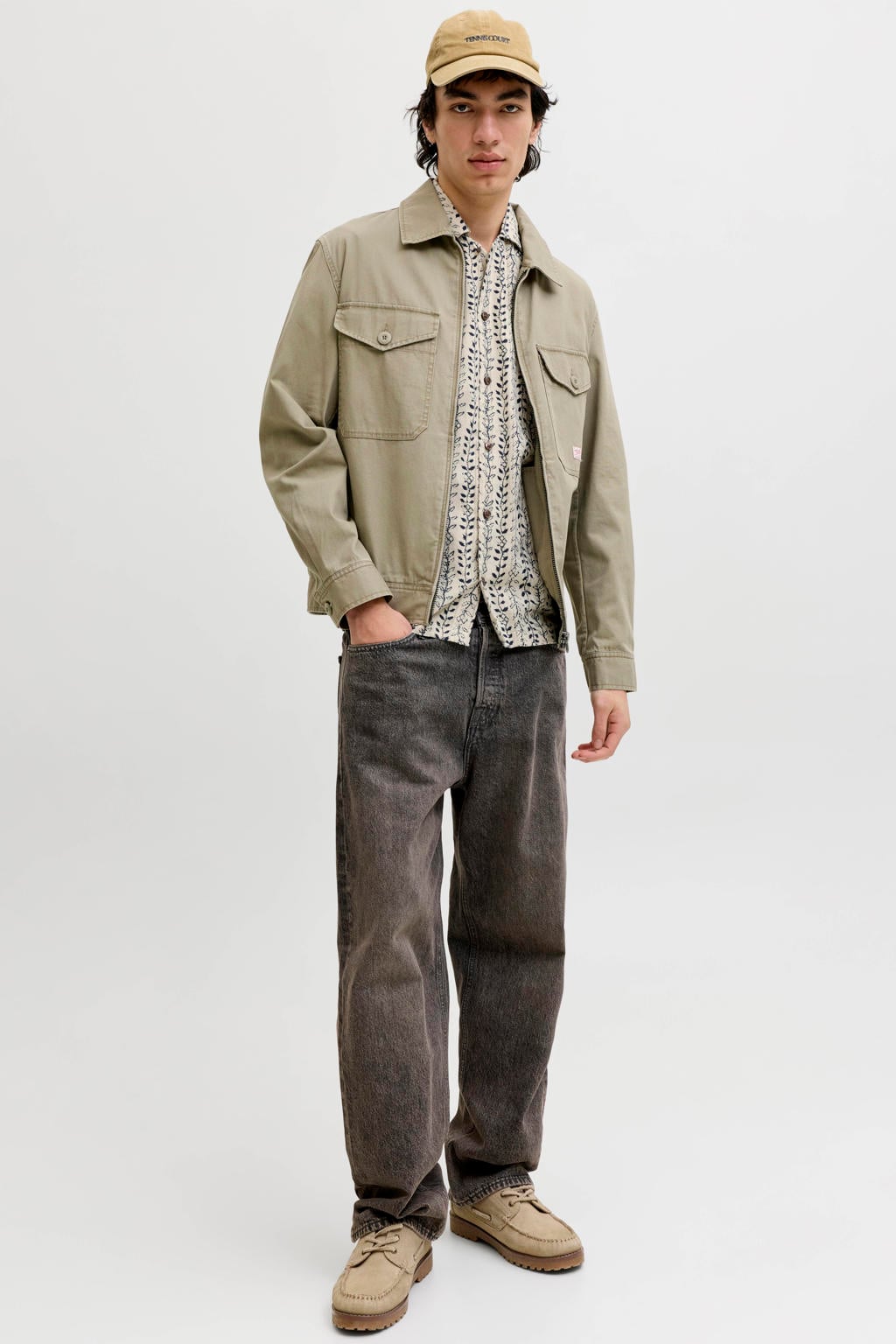 Beige heren JACK & JONES PREMIUM relaxed casual overhemd van katoen met korte mouwen, klassieke kraag en knoopsluiting