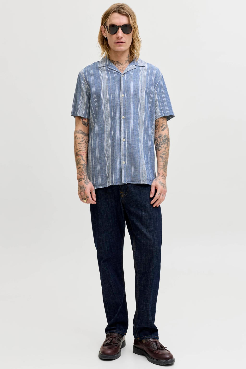 Blauwe heren JACK & JONES PREMIUM regular gestreept casual overhemd van linnen met korte mouwen, reverskraag en knoopsluiting