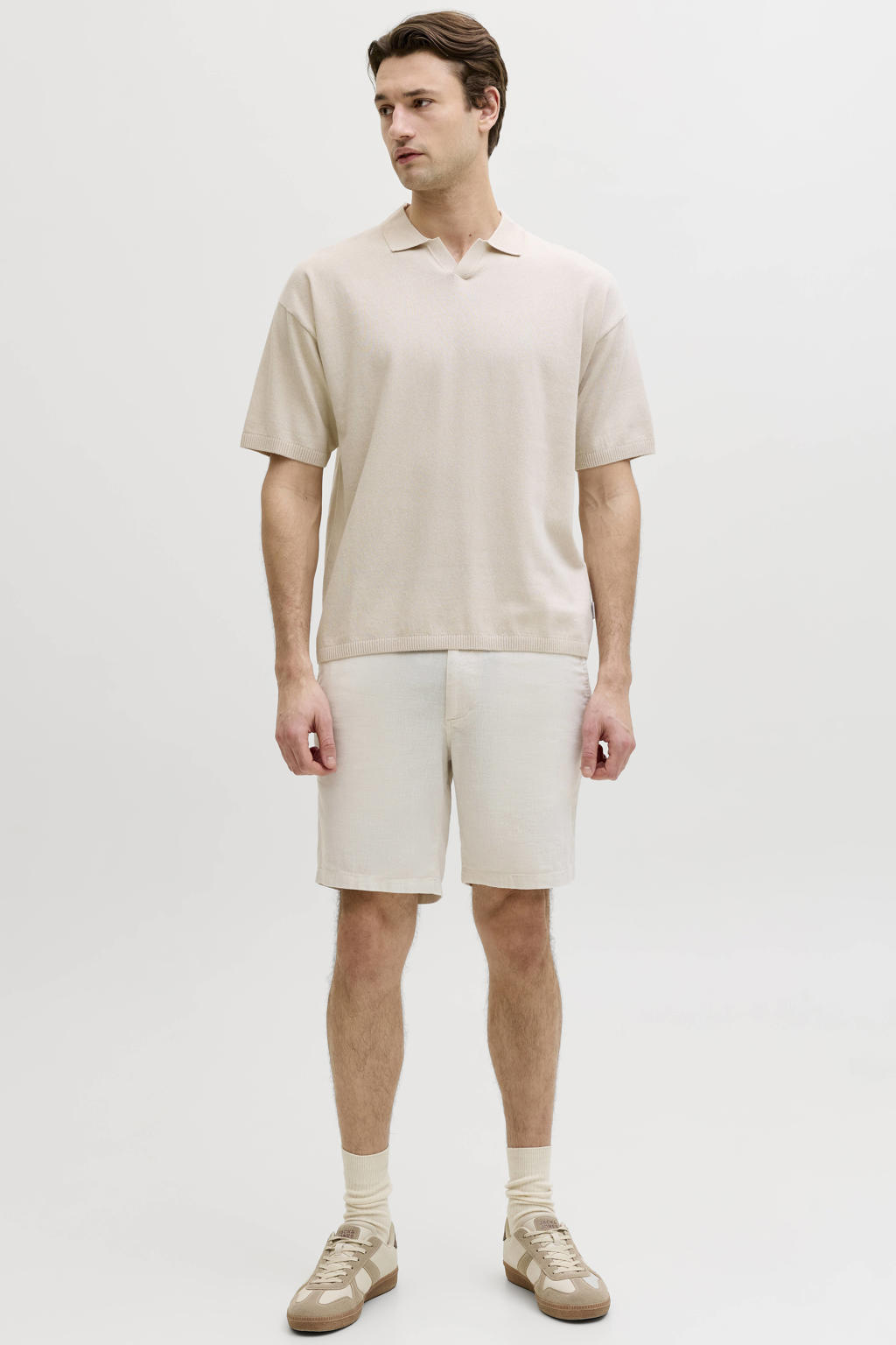 Beige heren JJ REBEL relaxed polo fijn gebreid van katoen met effen en korte mouwen