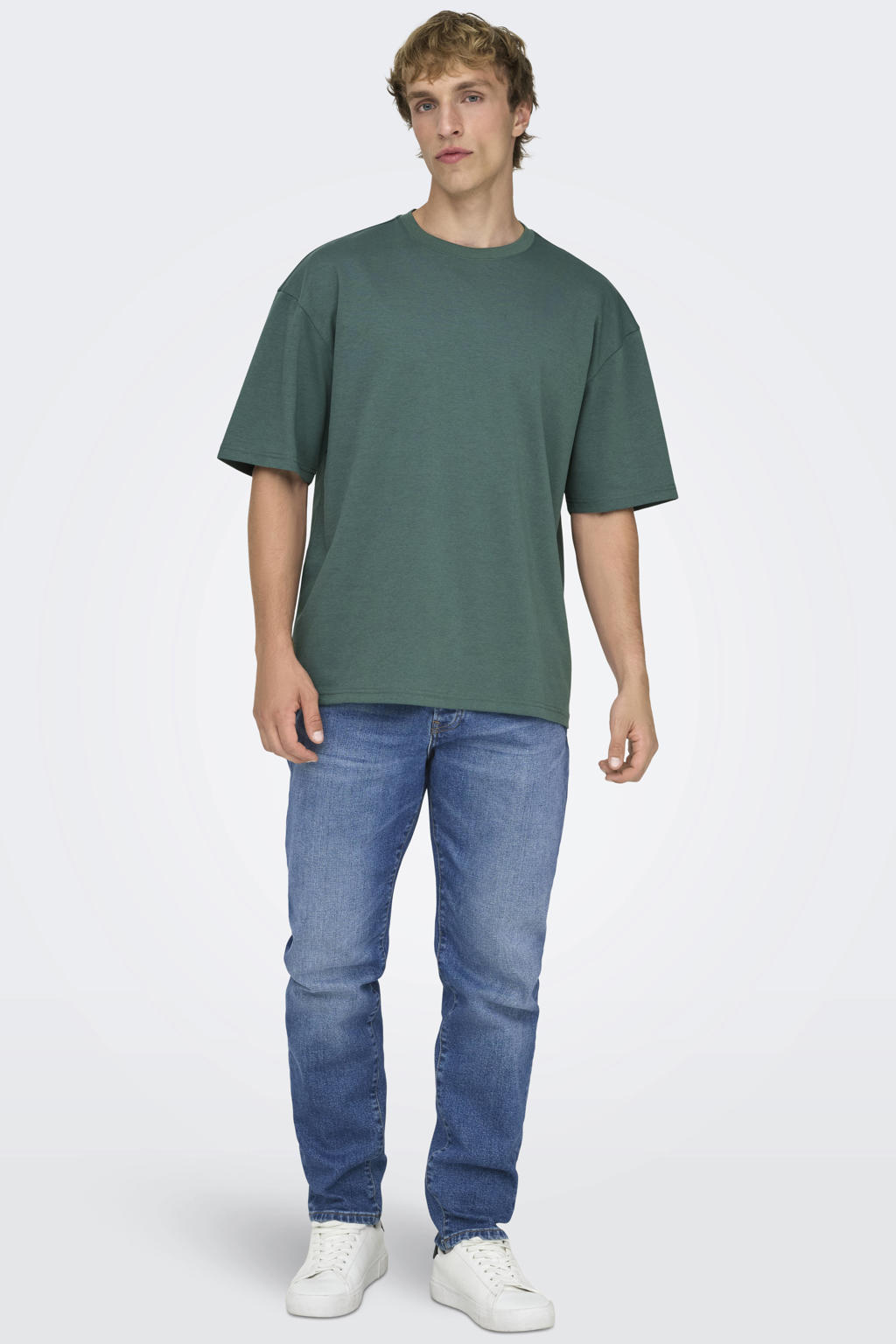 Groene heren ONLY & SONS boxy T-shirt van katoen met effen, korte mouwen en ronde hals