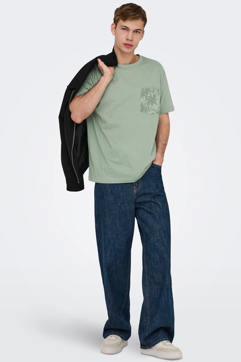 Groene heren ONLY & SONS relaxed gestreept T-shirt van katoen met korte mouwen en ronde hals