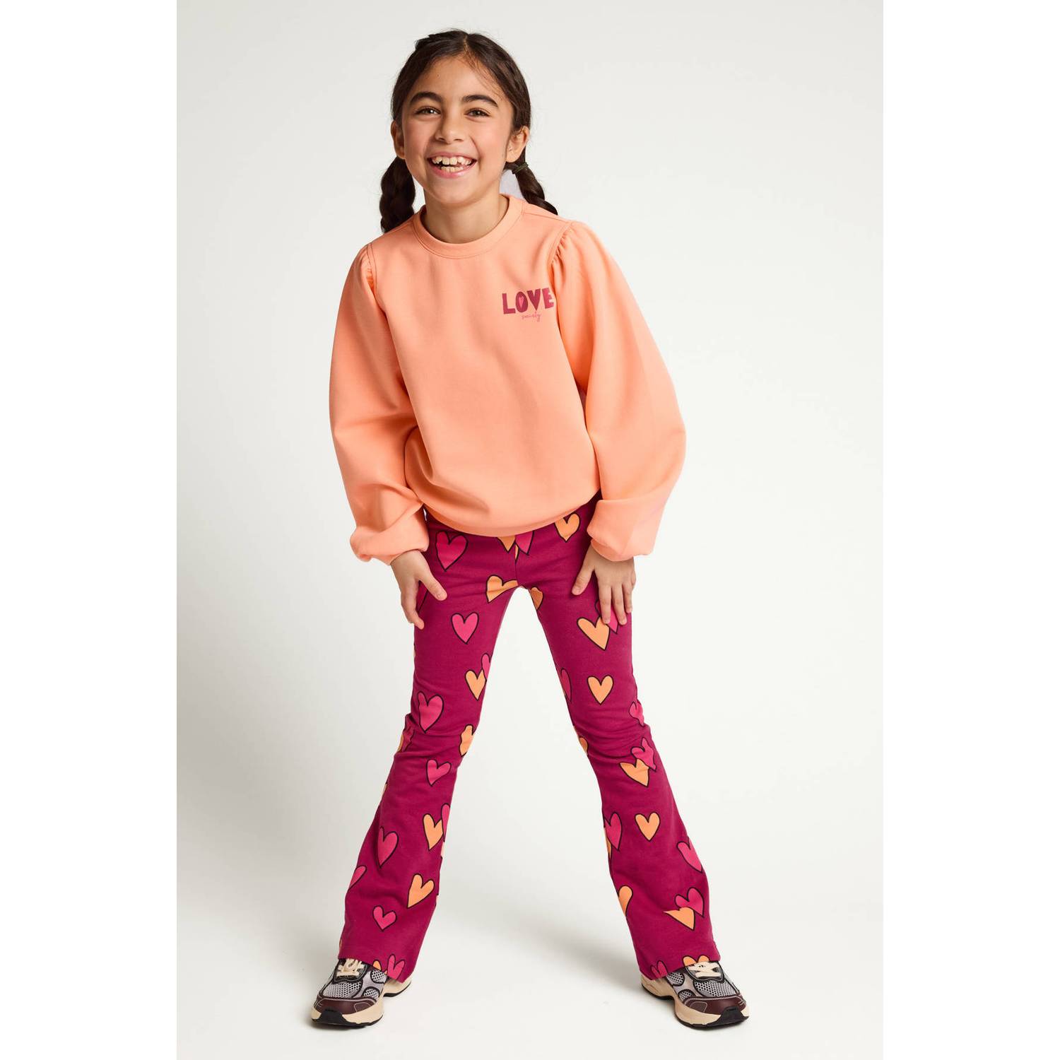 LOOXS little rechtvallende sweater zalm