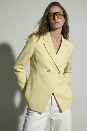 getailleerde blazer lichtgeel