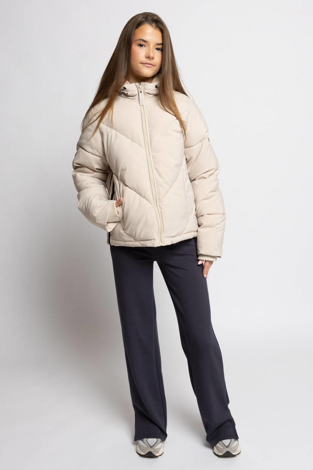 Ecru meisjes LOOXS 10sixteen gestreepte quilted winterjas van polyester met lange mouwen, capuchon, ritssluiting en doorgestikte details