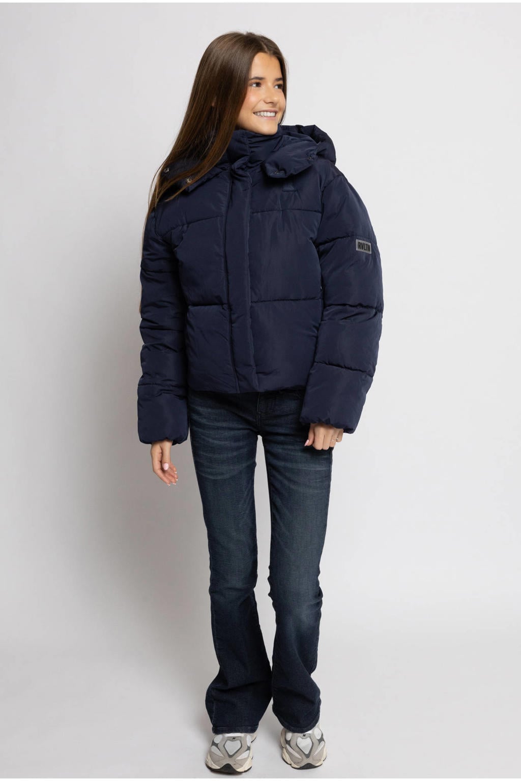 Donkerblauwe meisjes LOOXS 10sixteen quilted winterjas van polyester met lange mouwen, capuchon, rits- en drukknoopsluiting en doorgestikte details