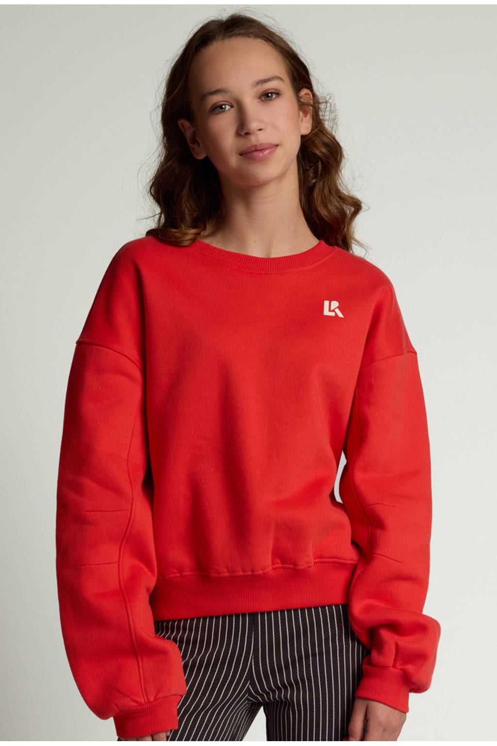 Rode meisjes LOOXS 10sixteen rechtvallende sweater van katoen met backprint, lange mouwen, ronde hals en geribde boorden