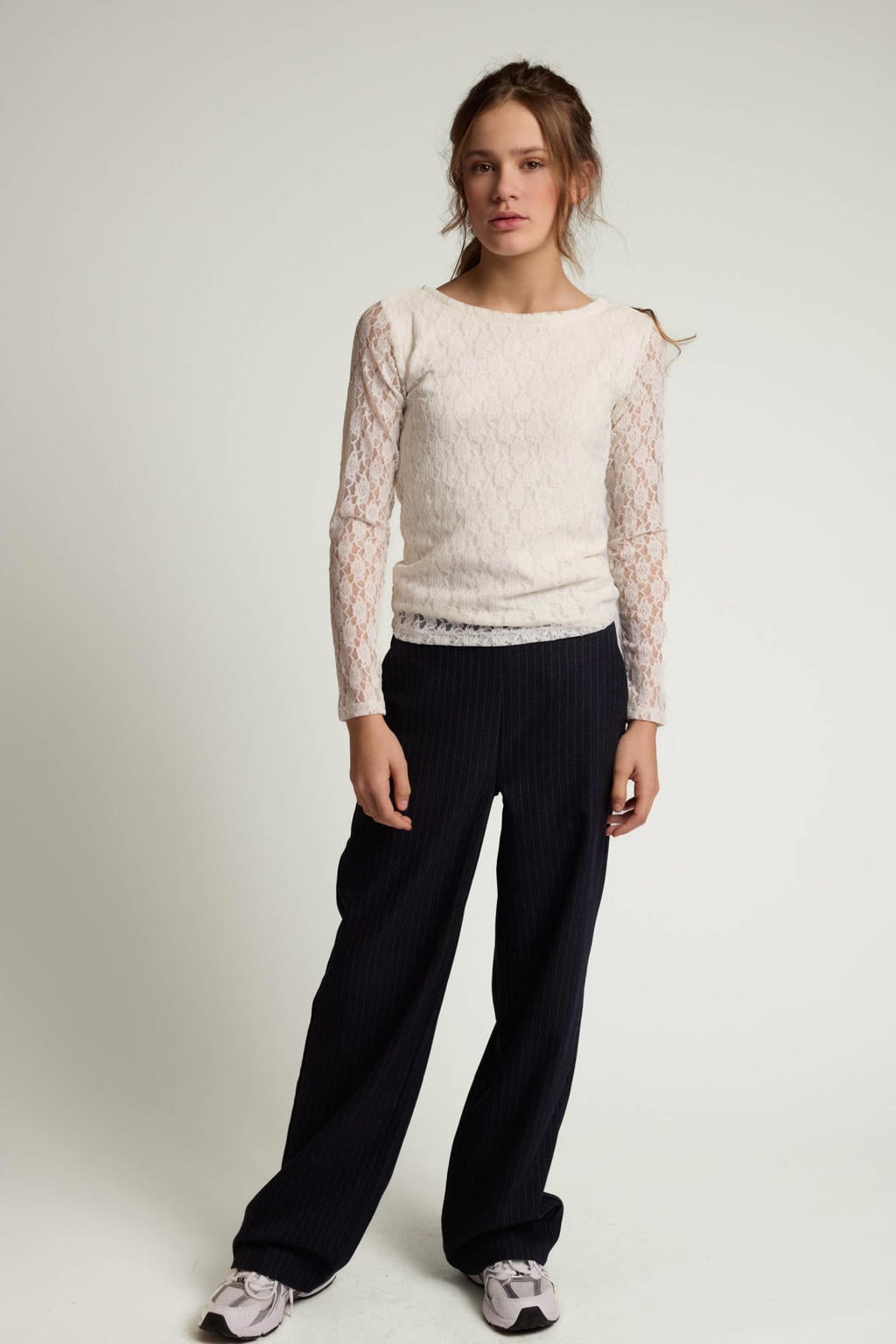Witte meisjes LOOXS 10sixteen kanten aansluitende longsleeve met lange mouwen en ronde hals