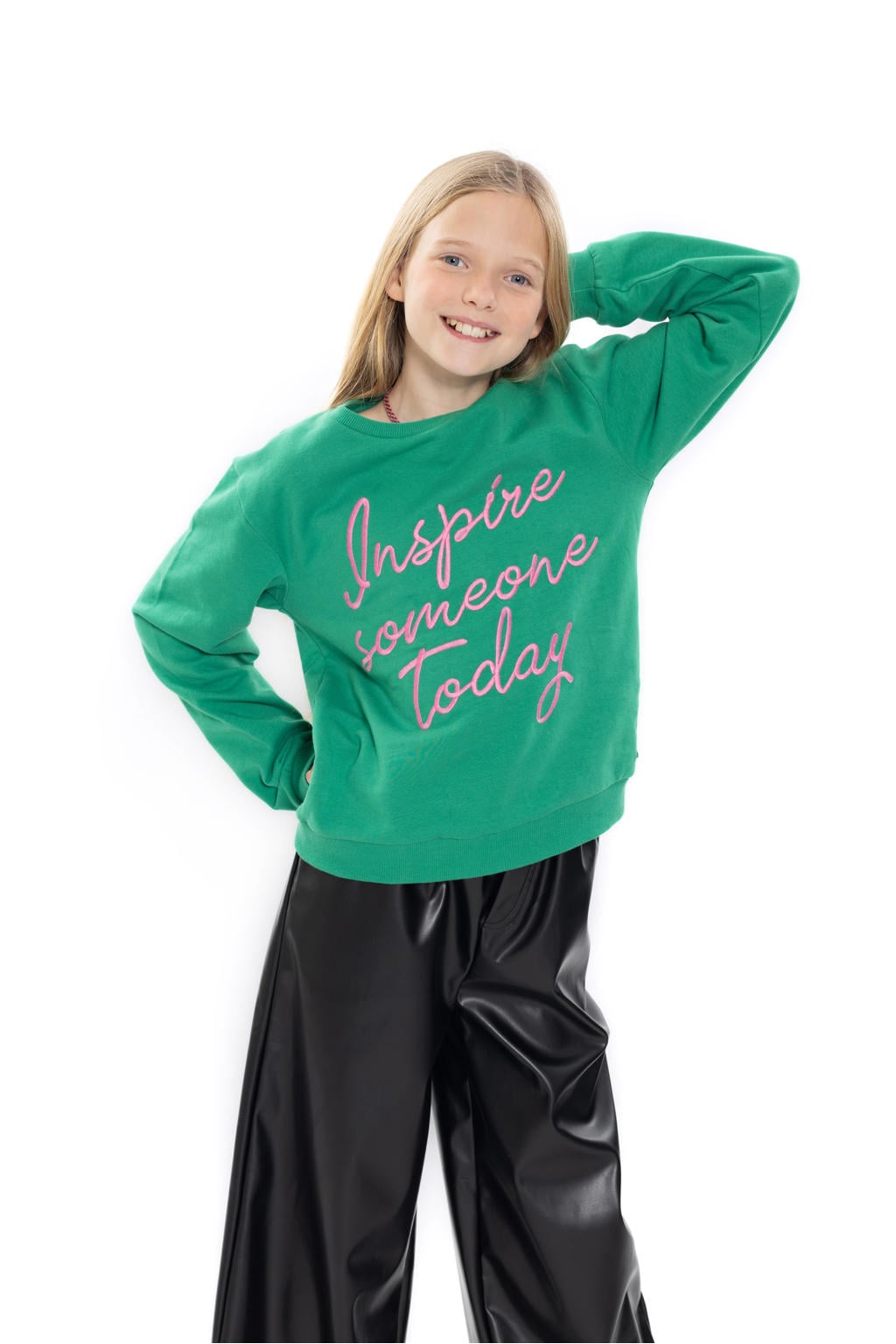 Groene meisjes No Way Monday rechtvallende sweater van katoen met tekst print, lange mouwen, ronde hals en borduursels