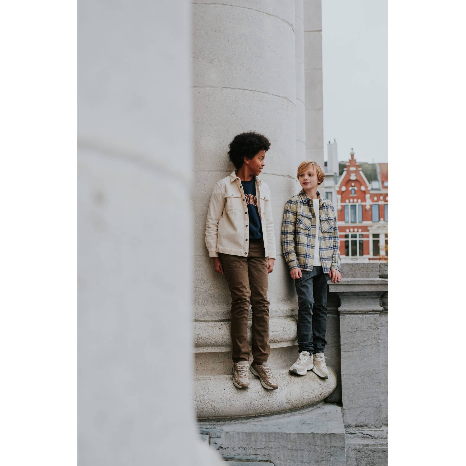 No Way Monday tapered casual broek groen