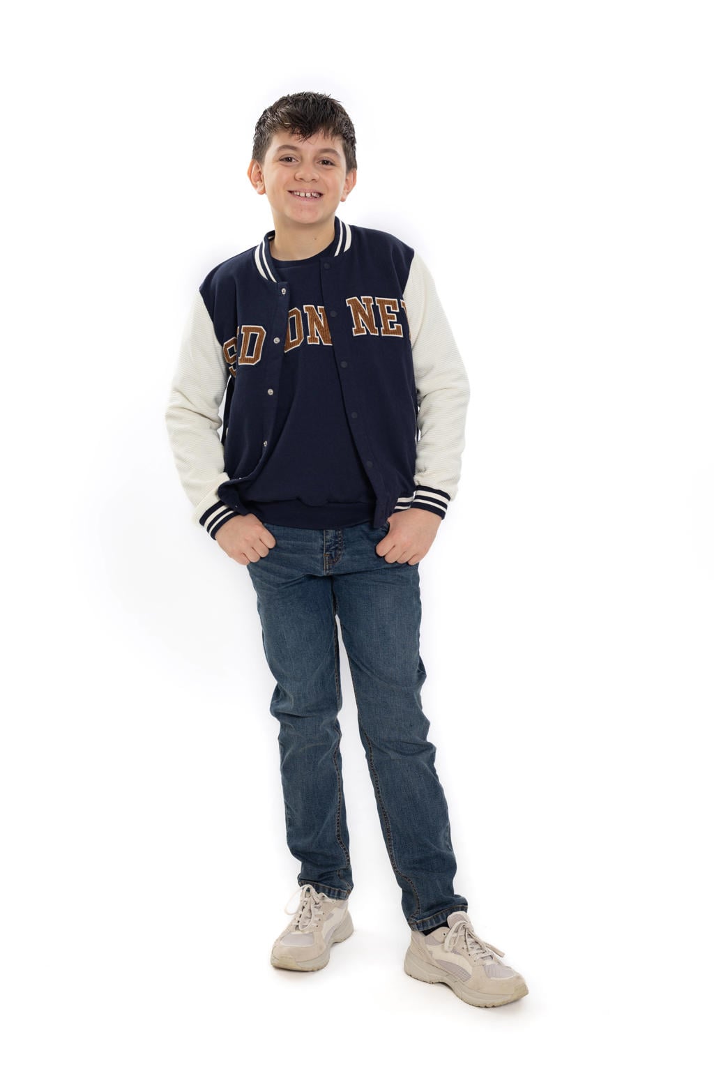 Donkerblauw en witte jongens No Way Monday sweatvest met meerkleurige print, lange mouwen, ronde hals en drukknoopsluiting