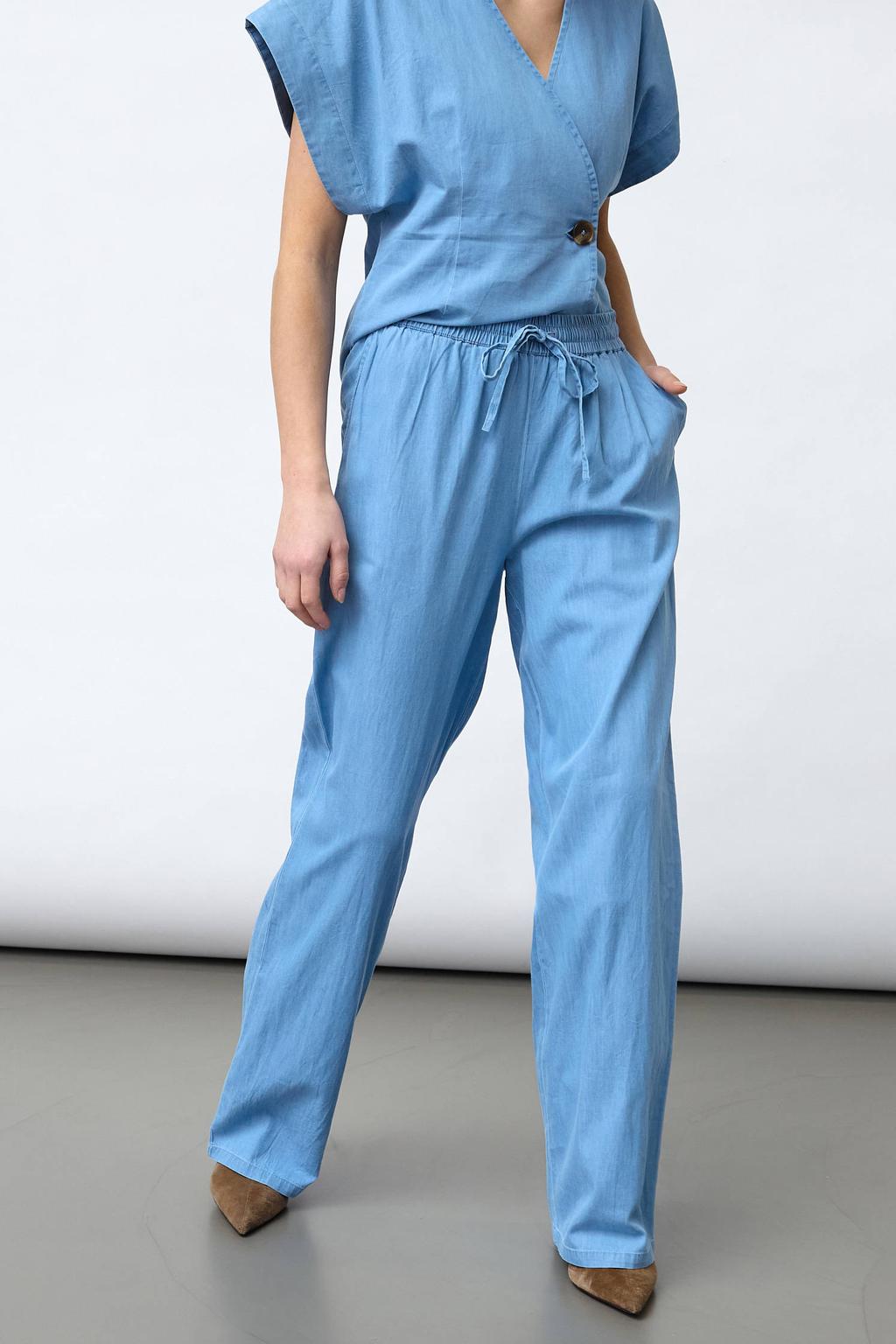 Light blue denim dames SisterS Point katoenen straight regular waist broek met elastische tailleband met koord