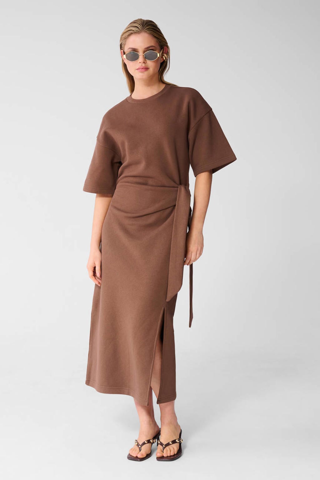 Bruine dames Shoeby midi jurk van katoen met effen, driekwart mouwen en ronde hals