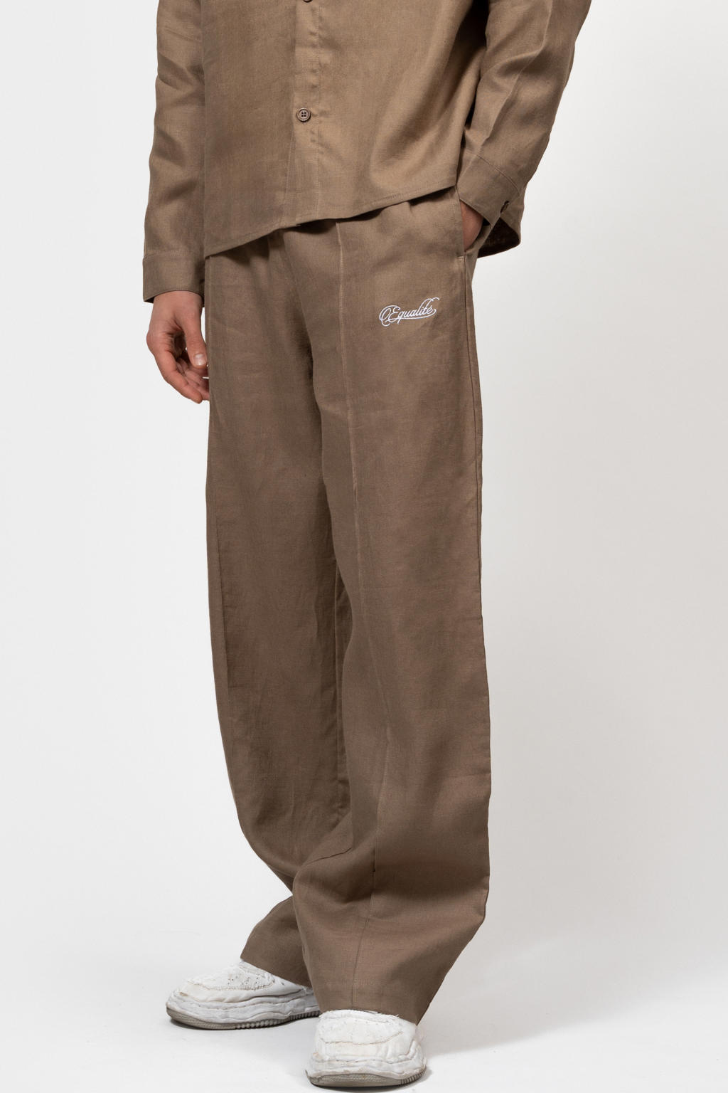 Equalité loose casual broek taupe