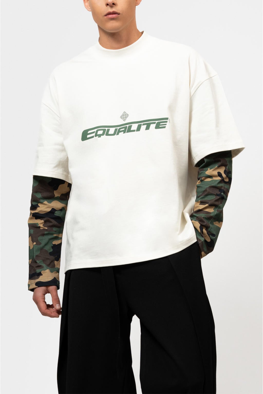 Ecru heren Equalité oversized longsleeve van katoen met backprint, lange mouwen en ronde hals