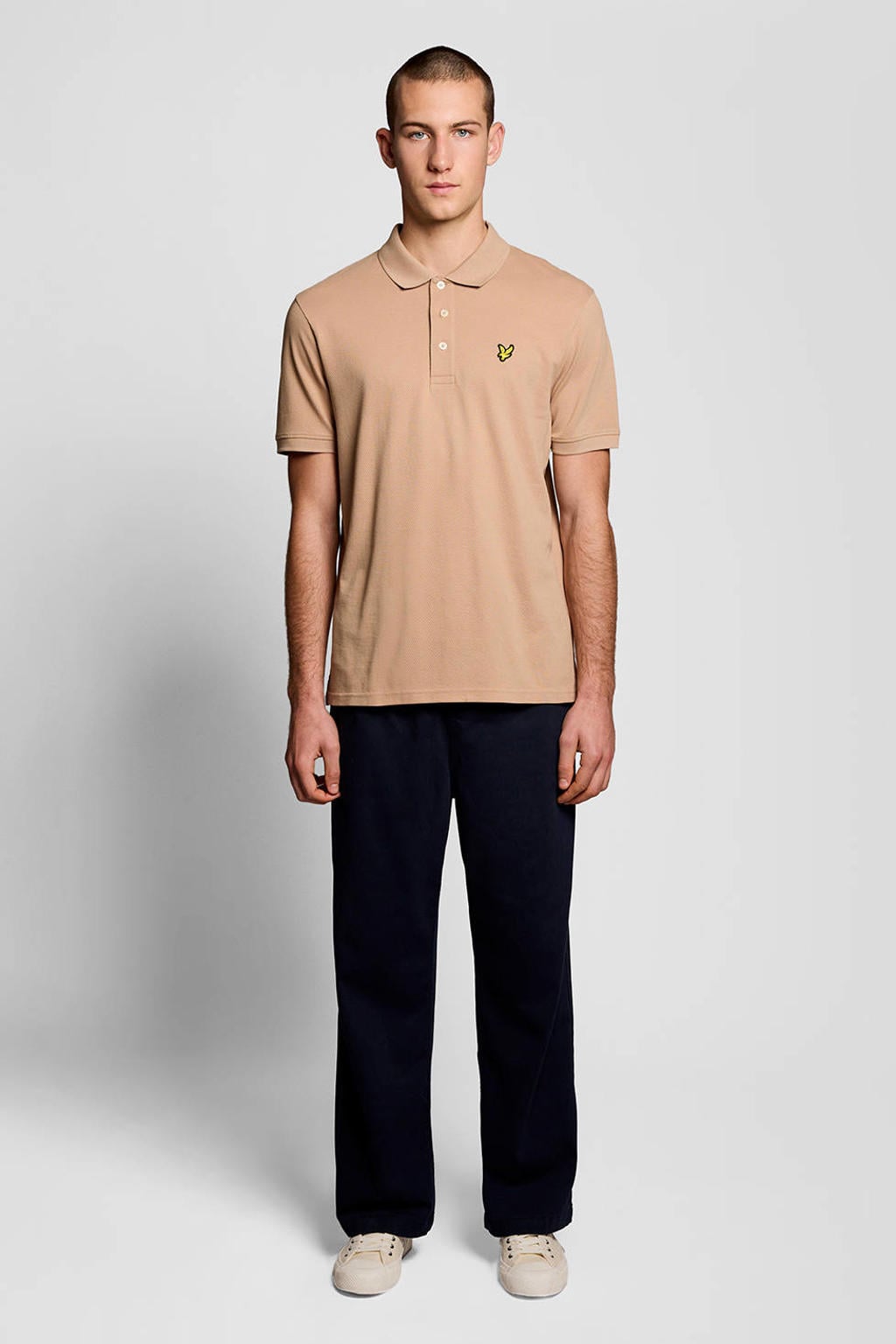 Camelkleurige heren Lyle & Scott regular polo van katoen met effen, korte mouwen, knoopsluiting en jacquard