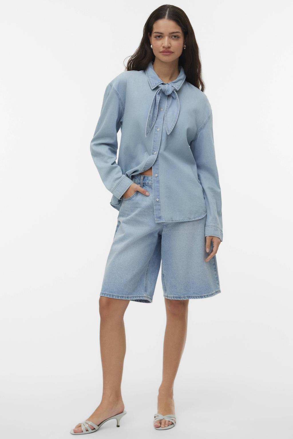 Light blue denim dames VERO MODA blouse van katoen met effen, lange mouwen, klassieke kraag en knoopsluiting
