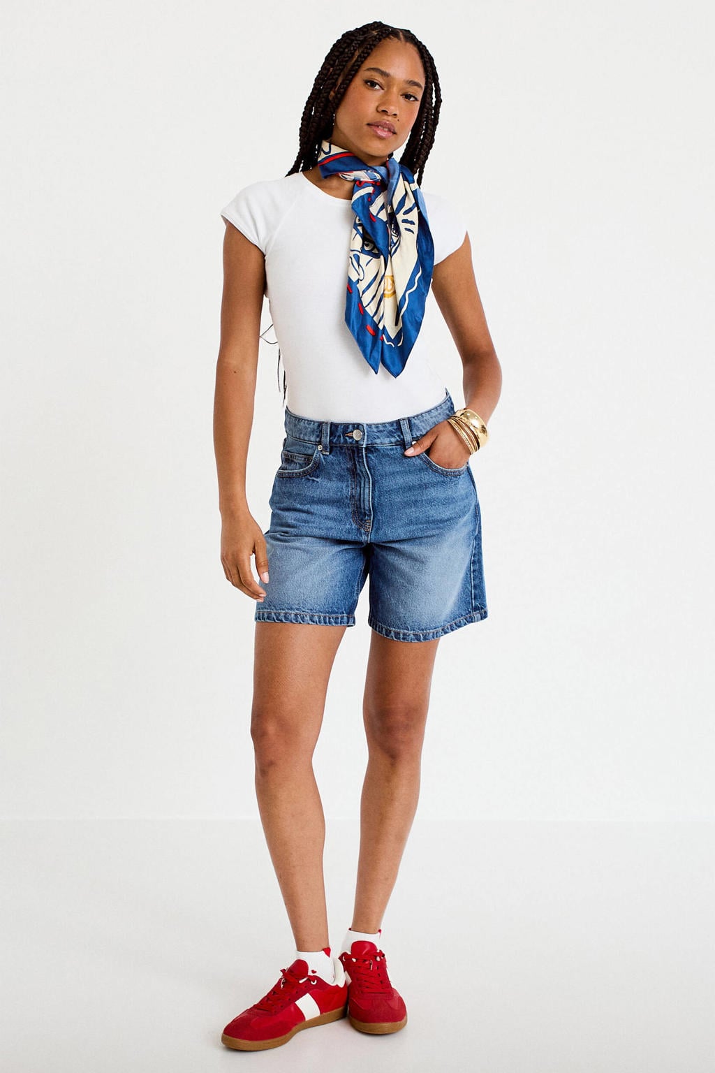 Medium blue denim dames Cache Cache straight regular waist short van denim met rits- en knoopsluiting