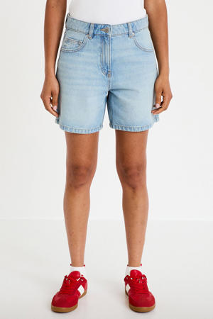 straight regular waist short light blue denim