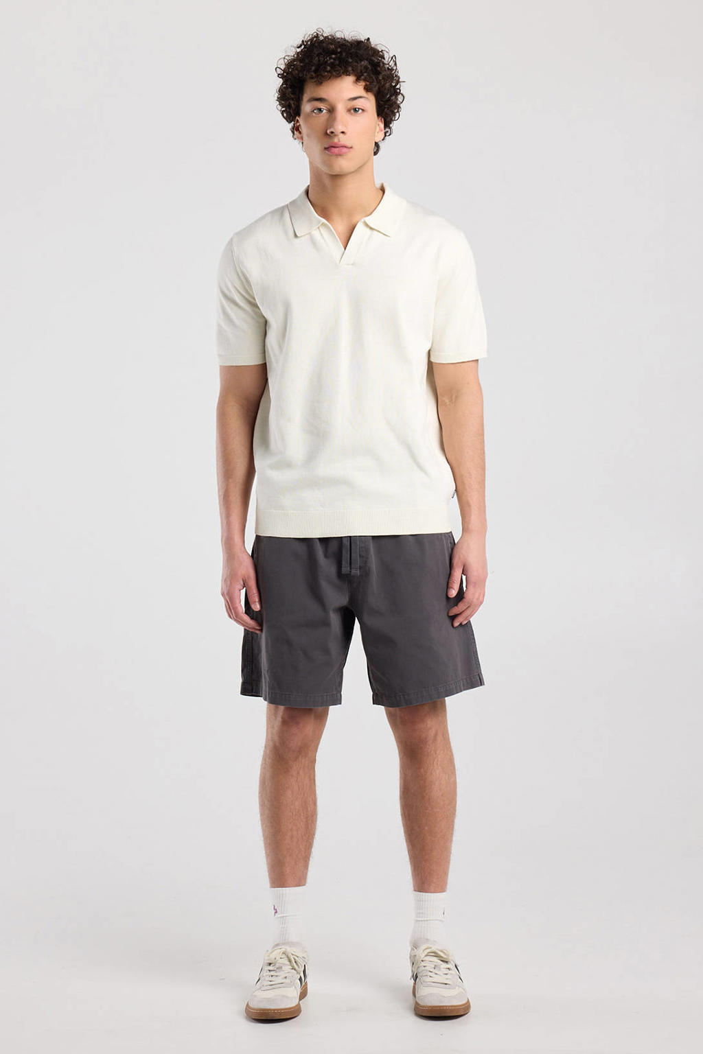 America Today relaxed fit casual short - zwart