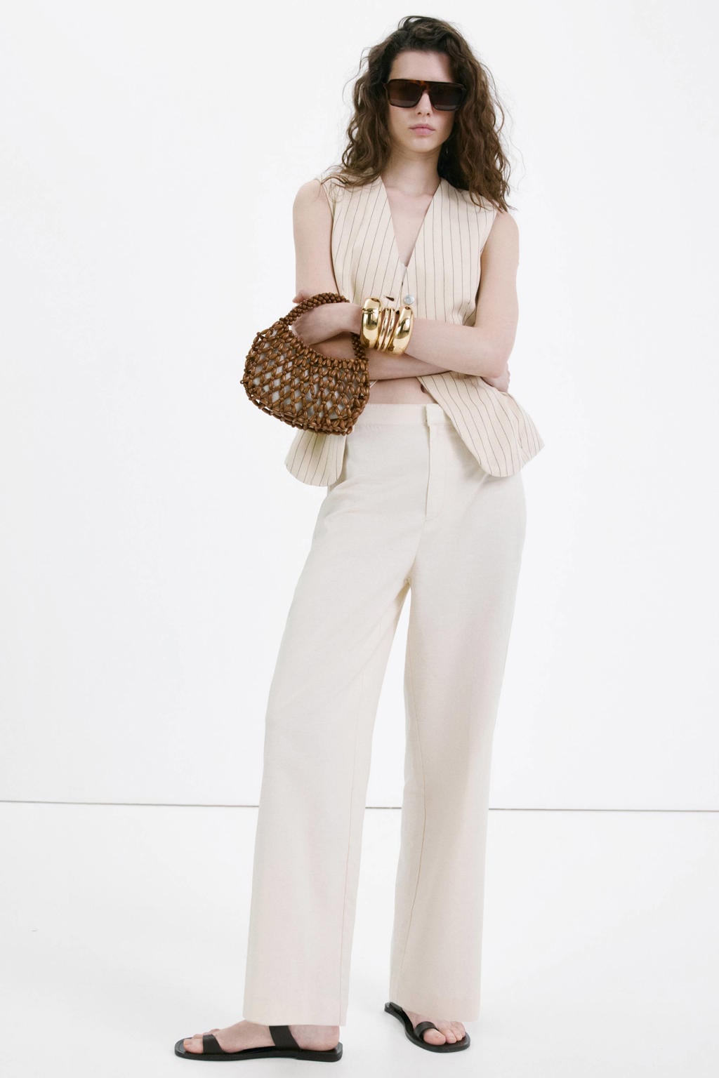 Beige dames Mango wide leg regular waist broek van viscose met ritssluiting en effen