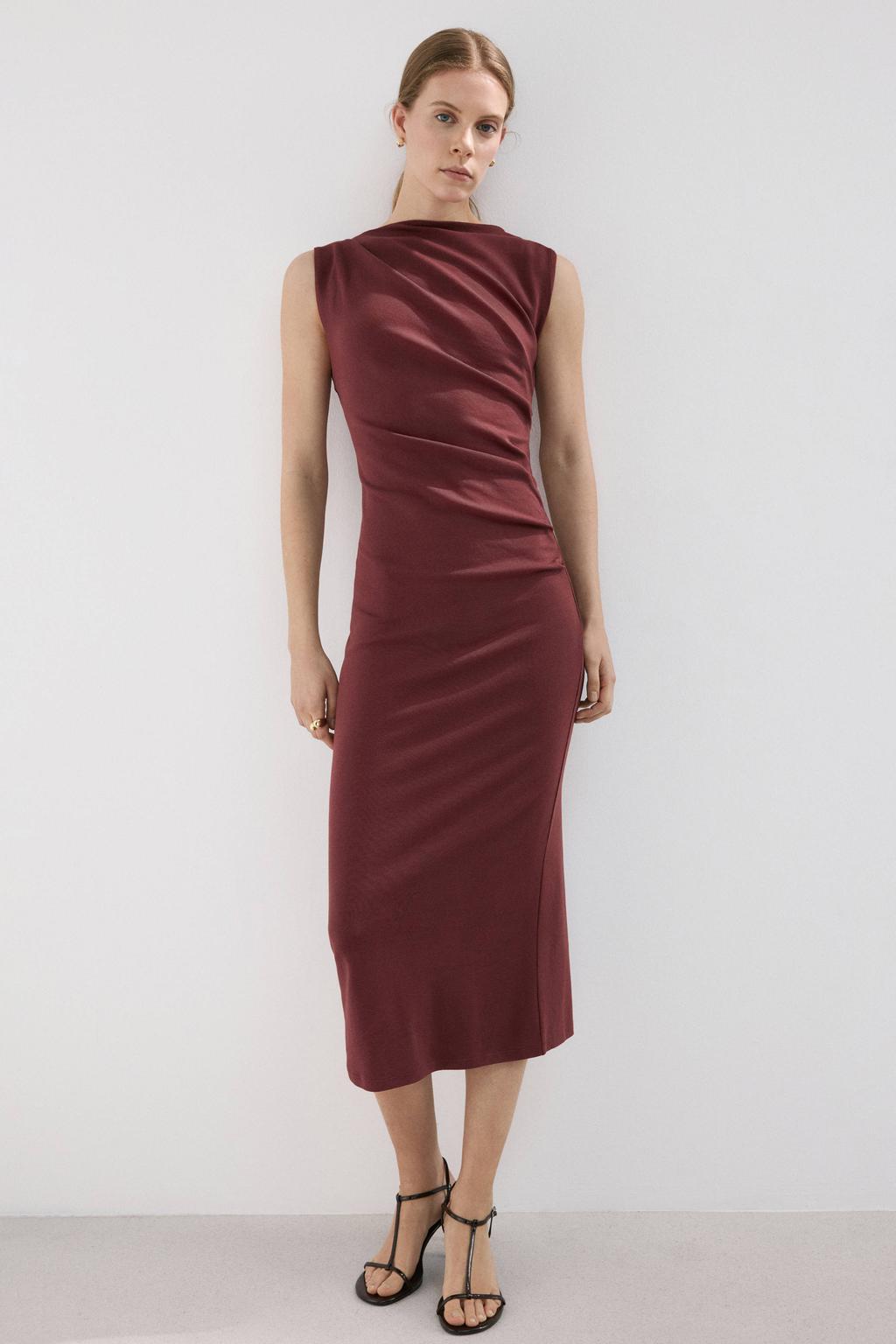 Donkerrode dames Mango jersey jurk bruin van modal met effen en boothals