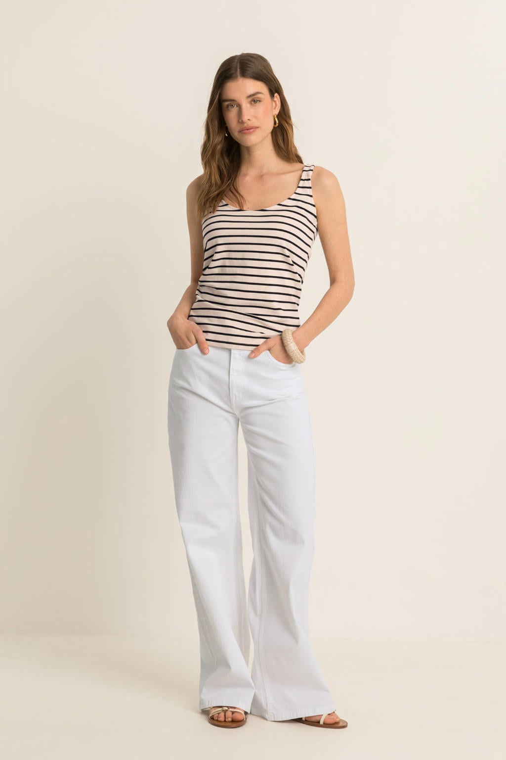 Beige en zwarte dames Expresso gestreepte top met spaghettibandjes en ronde hals