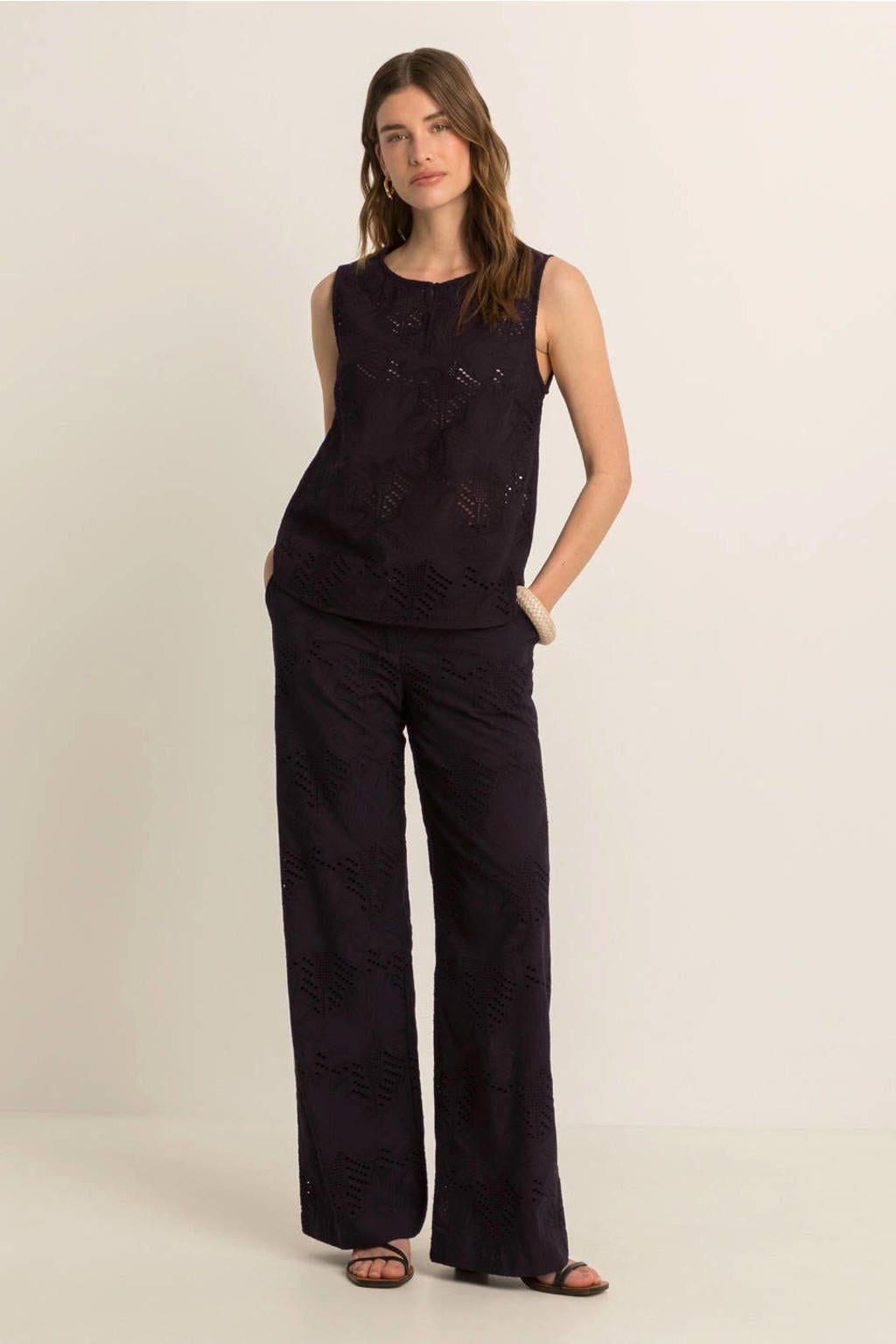 Zwarte dames Expresso straight fit casual broek broderie van katoen met elastische tailleband en bloemenprint