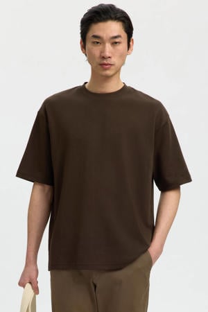 oversized T-shirt bruin