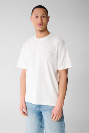relaxed T-shirt wit