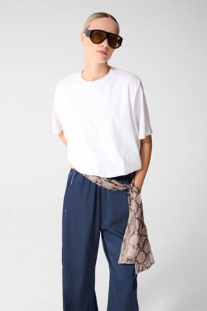 T-shirt wit