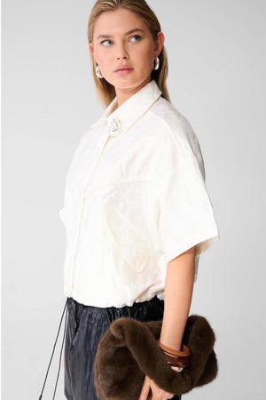 blouse ecru