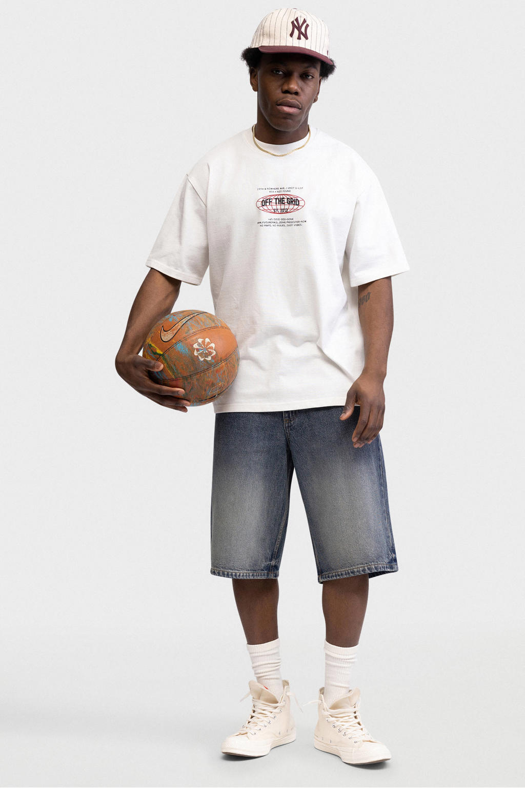Ecru heren Redefined Rebel boxy T-shirt van katoen met printopdruk, korte mouwen en ronde hals