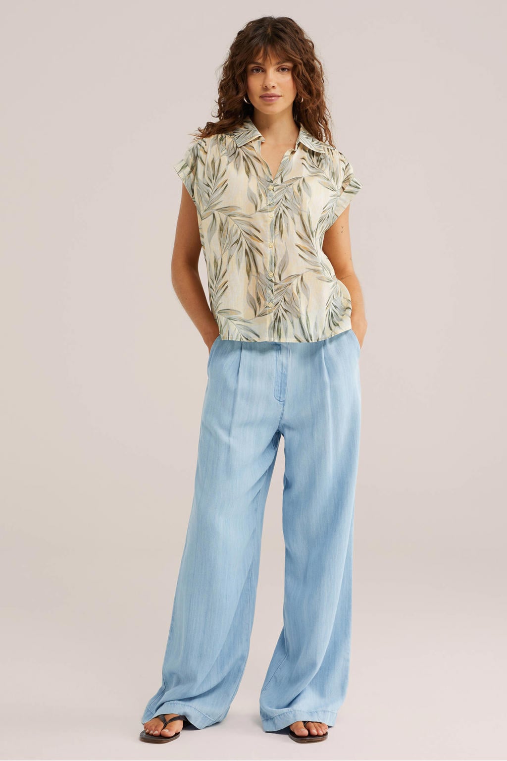Multikleurige dames WE Fashion blouse van katoen met korte mouwen, klassieke kraag en knoopsluiting