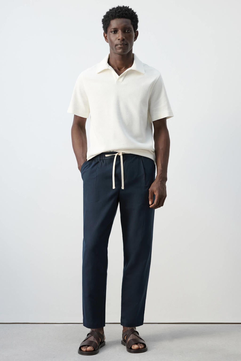 Witte heren Mango Man regular polo gebreid van katoen met effen, korte mouwen en klassieke kraag