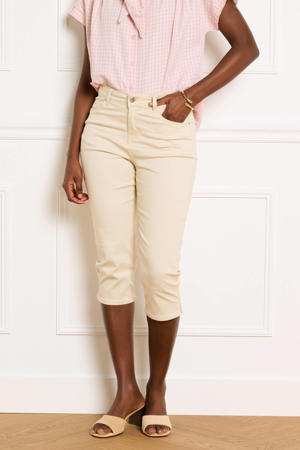 skinny regular waist capri beige