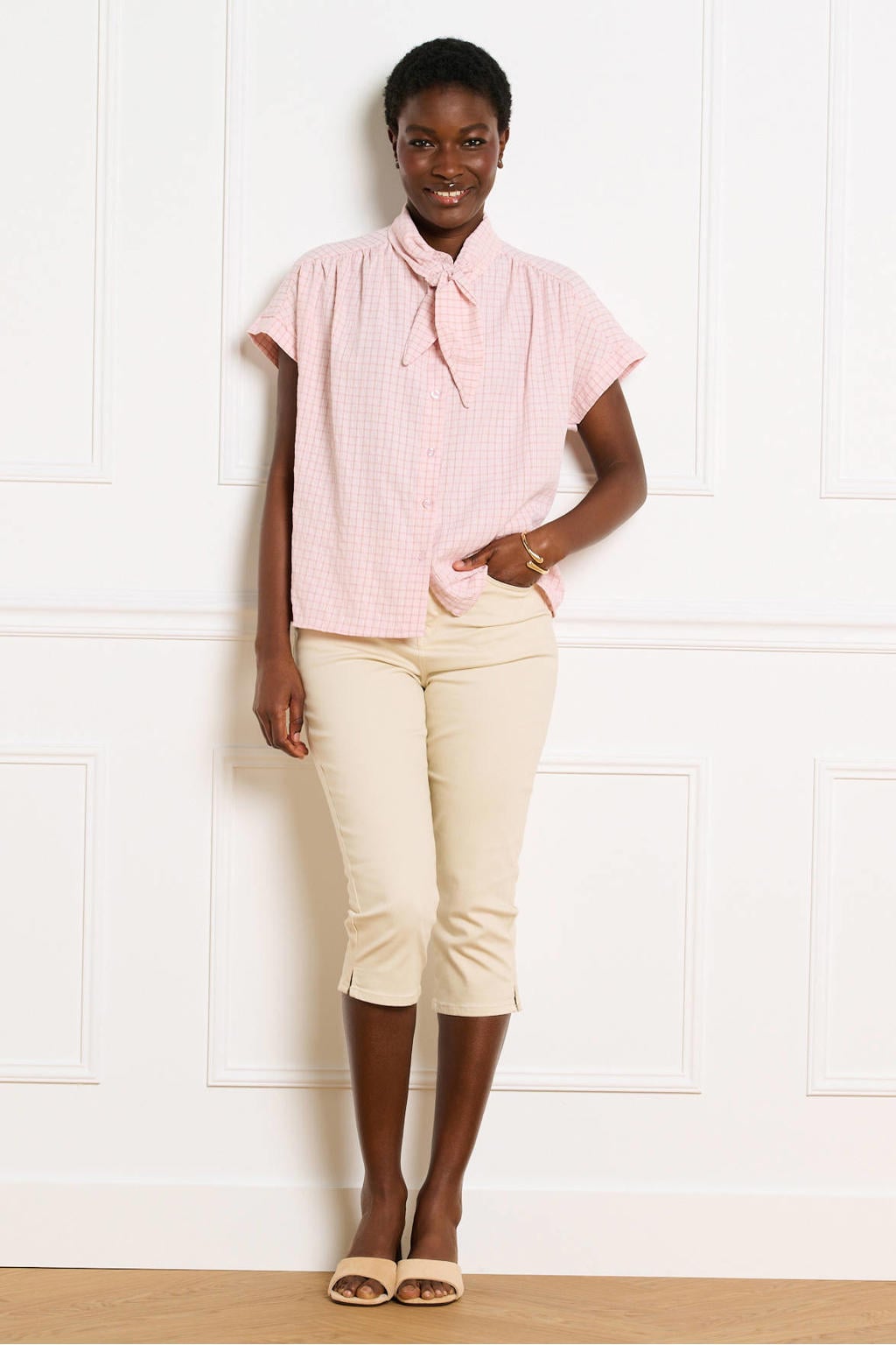 Beige dames LOLALIZA skinny regular waist capri van katoen met rits- en knoopsluiting en effen