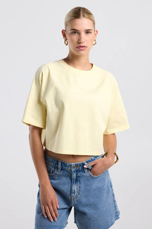 T-shirt lichtgeel