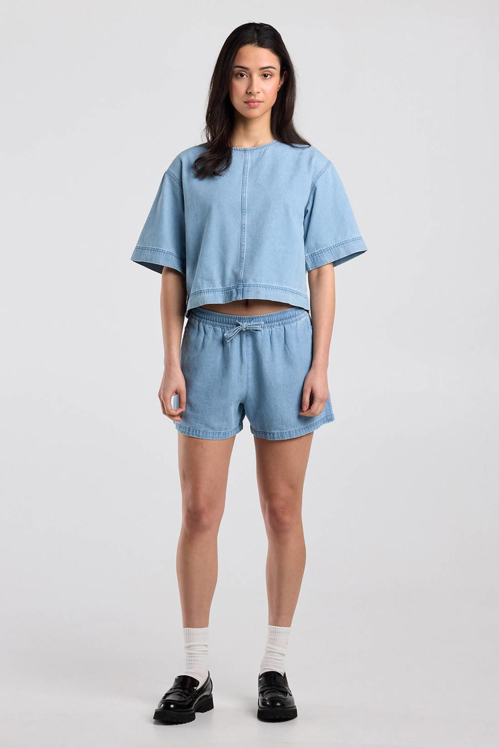 Light blue denim dames America Today top van denim met effen, korte mouwen en ronde hals