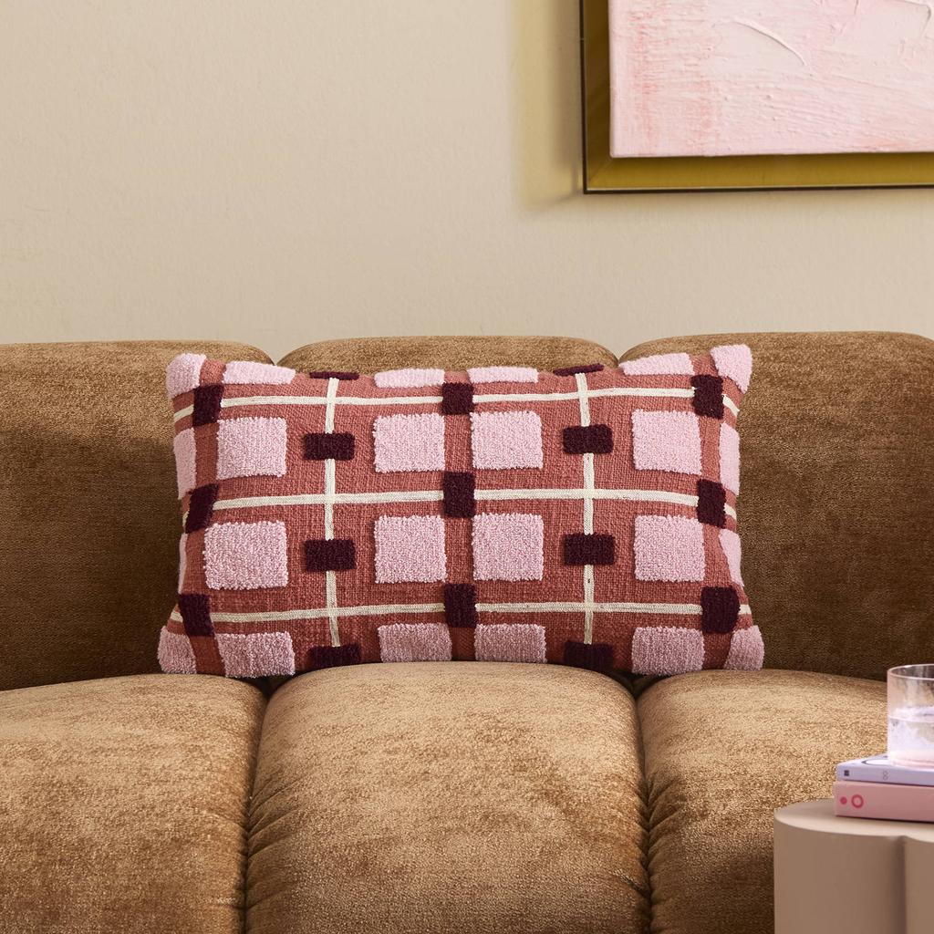 NOUS Living rechthoekige geruite sierkussenhoes Ryker 30x50 cm - lichtrood/roze/burgundy