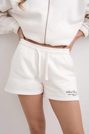 sportshort Script wit