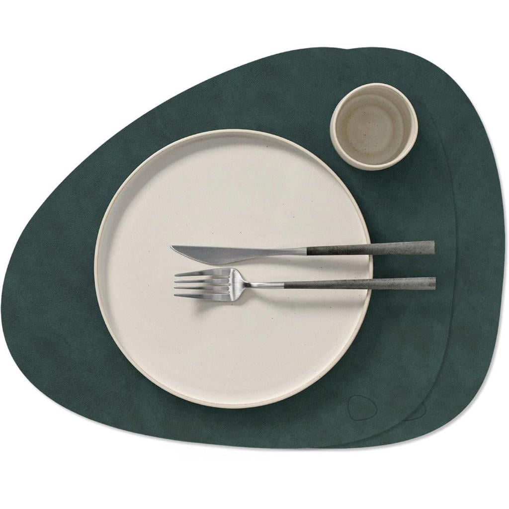 LIND DNA LIND DNA Placemats Nupo - Leer - Dark Green - Curved - 44 x 37 cm - 2 Stuks